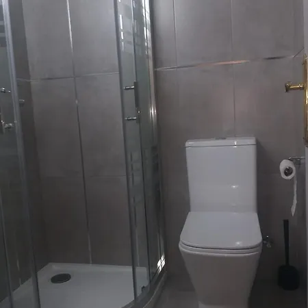 Apartamento En Centrico Comodo Y Bien Ubicado